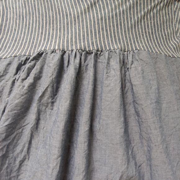 GUC Plus Size Lucky Brand Woven Back Chambray Blue & White Striped Top – Size 2X - Picture 8 of 11